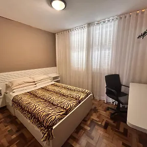 Apto 2 Quartos Sofá Cama Até 5 Pessoas - Avenida Carlos Gomes Porto Alegre